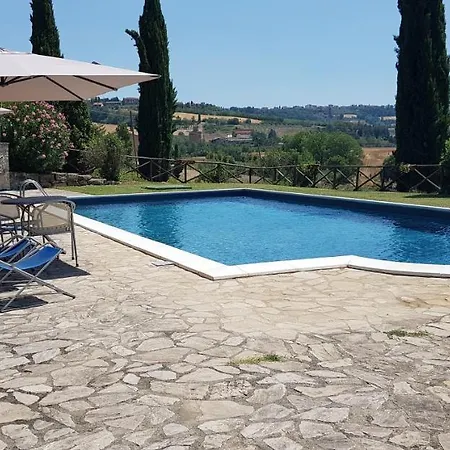Апартаменты In Campagna Con Piscina A *